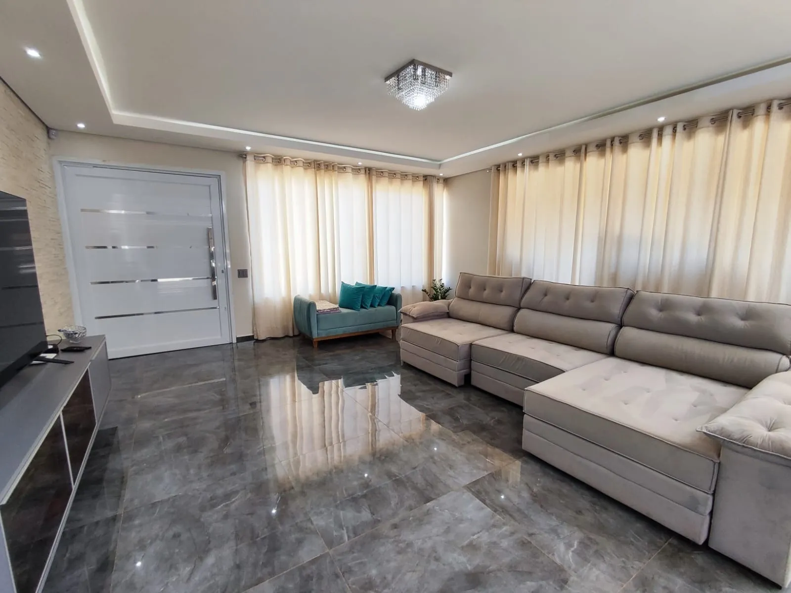 Imagem Luxuosa Casa de Campo em Condomínio Fechado Ninho Verde I Eco Residence - Interior de São Paulo
