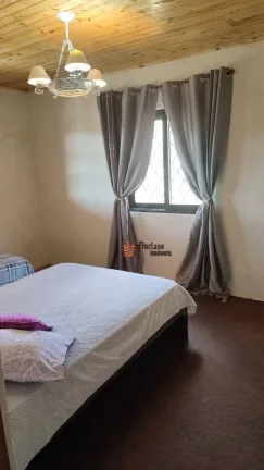 Imagem Chácara com 3 dormitórios à venda, 1263 m² por R$ 790.000 - Parque da Ferradura - Campos do Jordão/SP