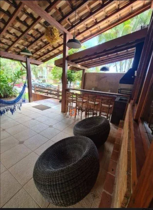 Imagem Sobrado com 3 dormitórios à venda, 156 m² por R$ 2.350.000,00 - Lagoinha - Ubatuba/SP