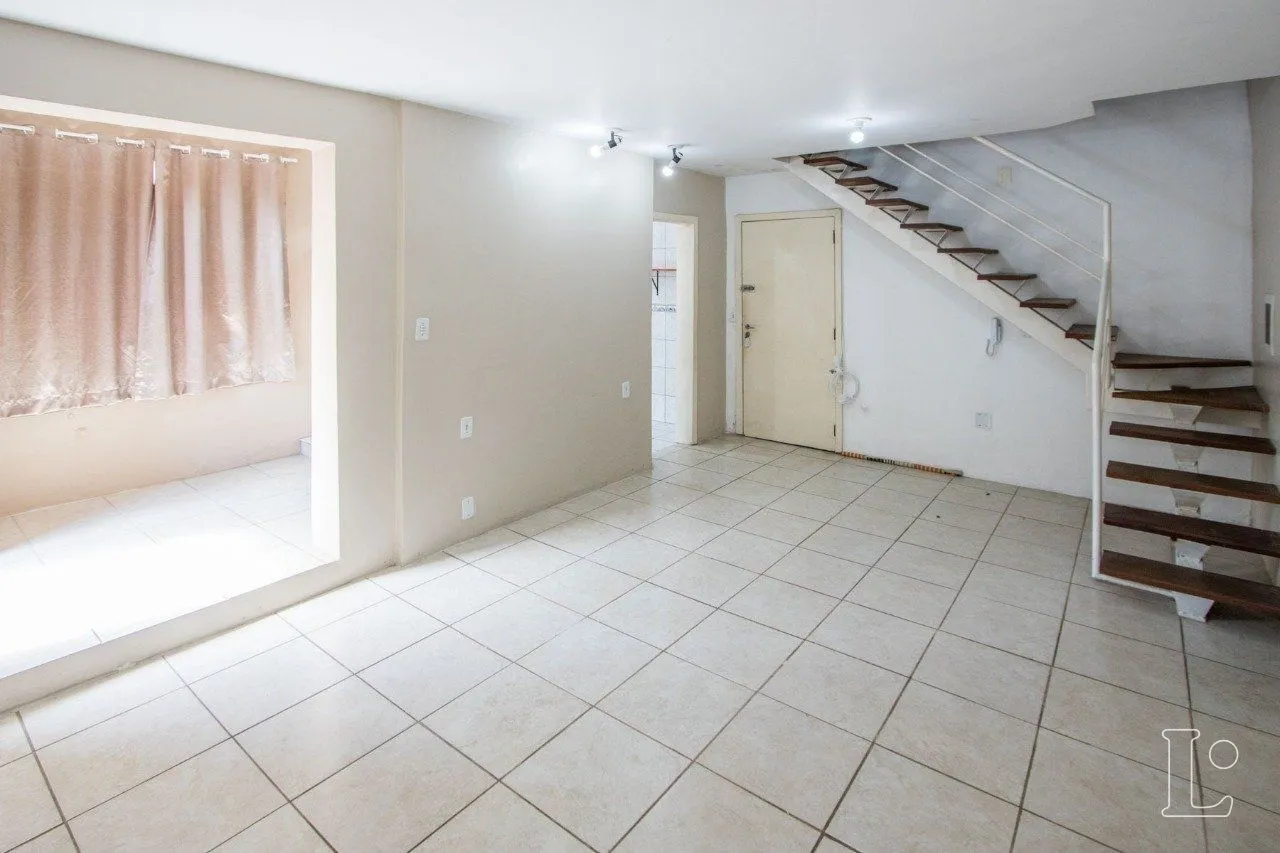 Imagem Apartamento para Venda - 76.16m², 3 dormitórios, Camaquã