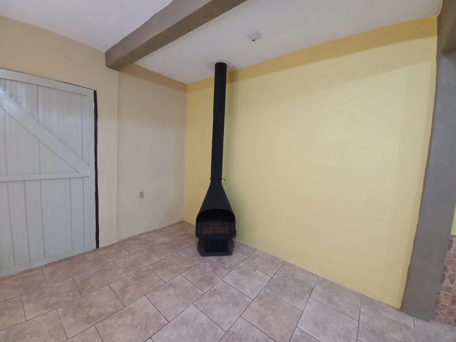 Imagem Casa com 2 dormitórios - 1 suíte - Viamão