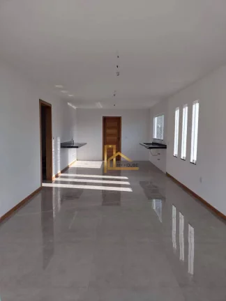 Imagem Casa em com 3 quartos sendo 1 suíte em Condomínio Clube na Região de Albuquerque em Teresópolis-RJ