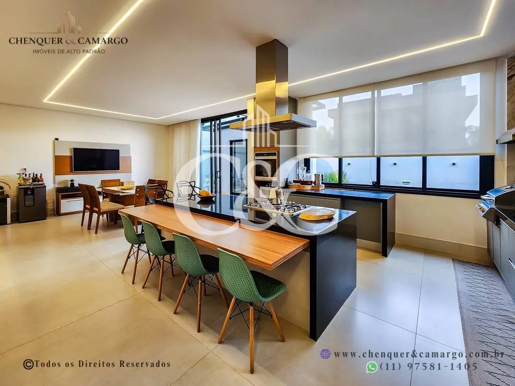 Imagem Casa porteira fechada à venda no Brisas Jundiaí, 333m², 4 dormitórios e piscina climatizada