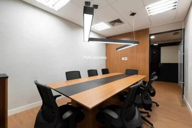 Imagem Conjunto comercial mobiliado com 130m² na Vila Olímpia.