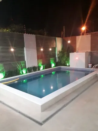 Imagem Casa com 3 Quartos à Venda, 190 m² em Caiçara - Praia Grande