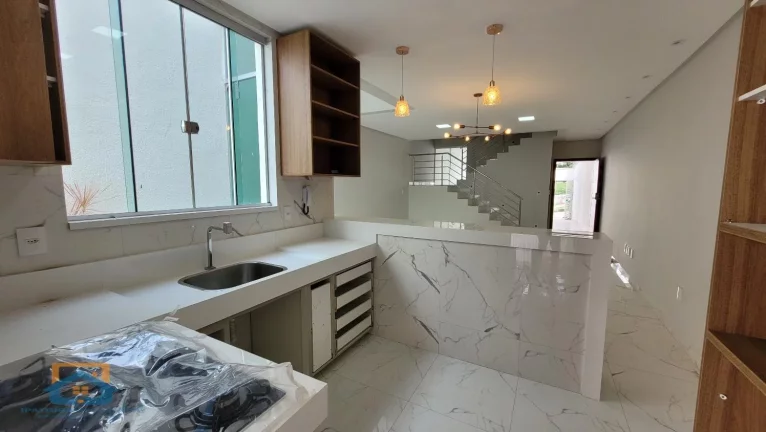 Imagem Casa geminada no bairro Fontes em Ipatinga