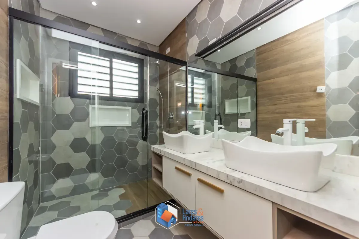 Imagem Casa para venda em Vila Clementino com 3 quartos, sendo 1 suíte, 297m²