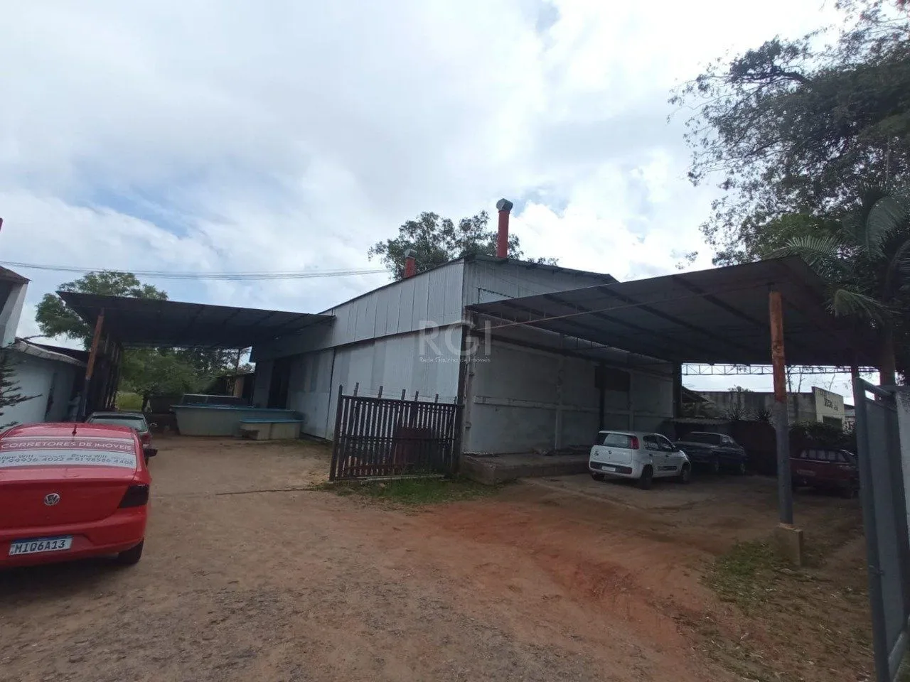 Imagem Pavilhão comercial no Bairro Hípica