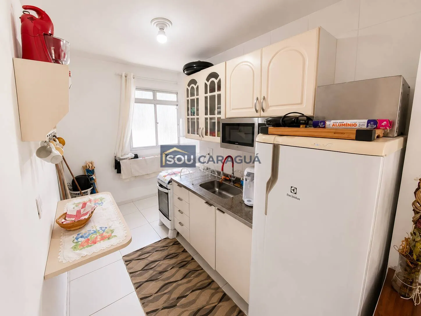 Imagem Apartamento na orla da praia com vista para o Mar na Martim de Sá - Caraguá
