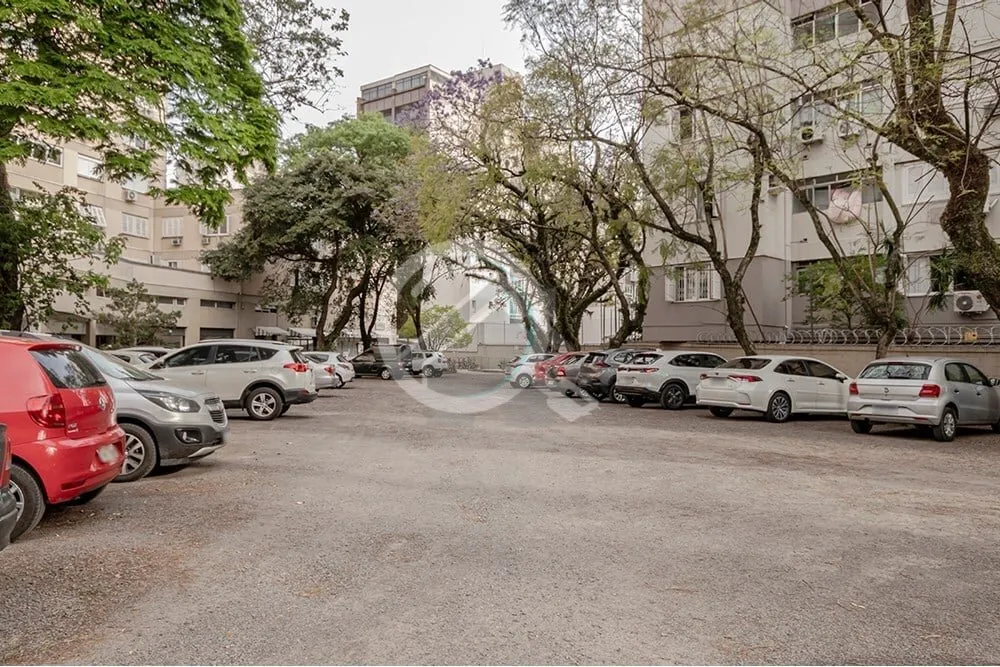 Imagem DESOCUPADA. LOJA com 49,77 m², de frente a rua projetada, Cond Parque Castor Farroupilha, Bloco Bet...