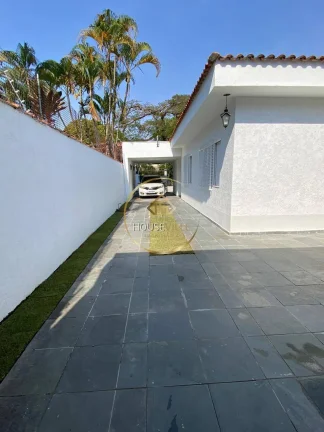 Imagem Casa de esquina de 3 dormitórios ( 1 suíte), 4 vagas, Jardim Esplanada, Sjc