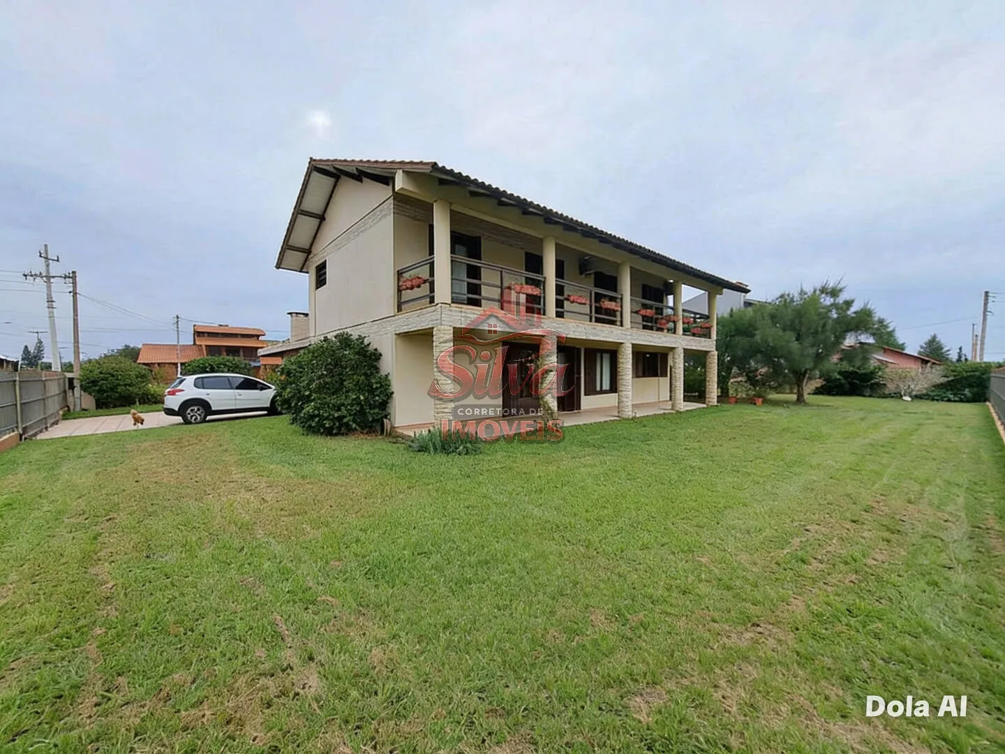 Imagem C583 | Casa 4 dormitórios à venda a 70m do mar no Mariluz