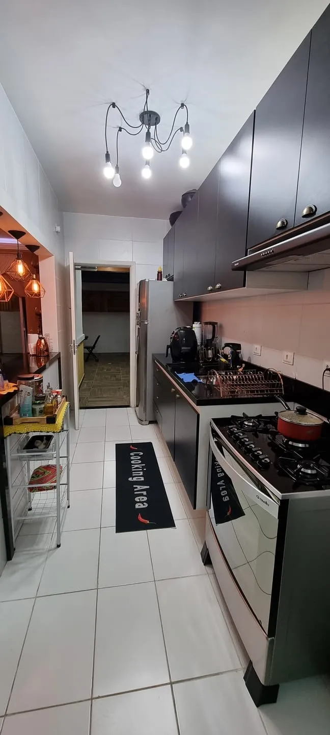 Imagem Casa Térrea Moderna e Funcional em Condomínio Fechado Próximo ao Centro com Jacuzzi, Churrasqueira e Mais