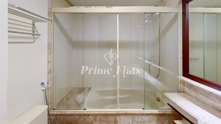 Imagem Flat disponível para venda no Le Premier, com 28m², 1 dormitório e 1 vaga