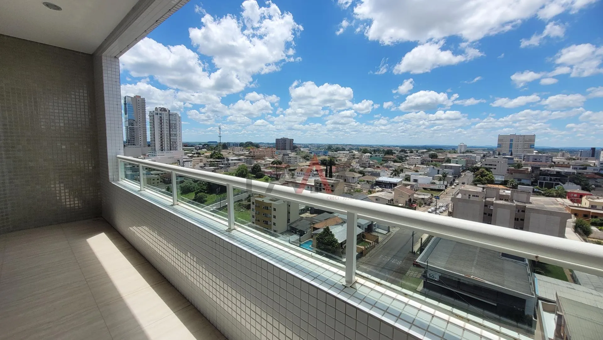Imagem Apartamento á venda no CENTRO de Guarapuava próximo ao Lago