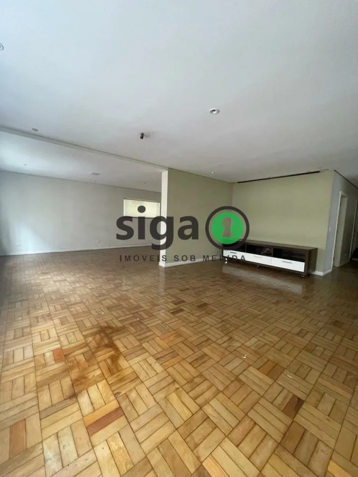 Imagem Apto com 204m², com 3 quartos, sendo 1 suite, 1 vaga, nos Jardins, SEM MOBILIA para LOCAÇÂO e VENDA