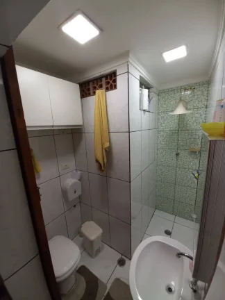 Imagem Sobrado com 125 m² 2 Dormitórios 2 Vagas de Garagens ao lado Shoping Plaza