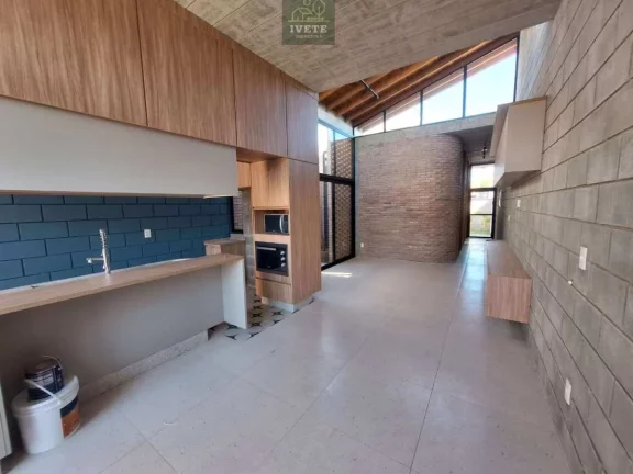 Imagem Ótima Casa à Venda em Socorro-SP