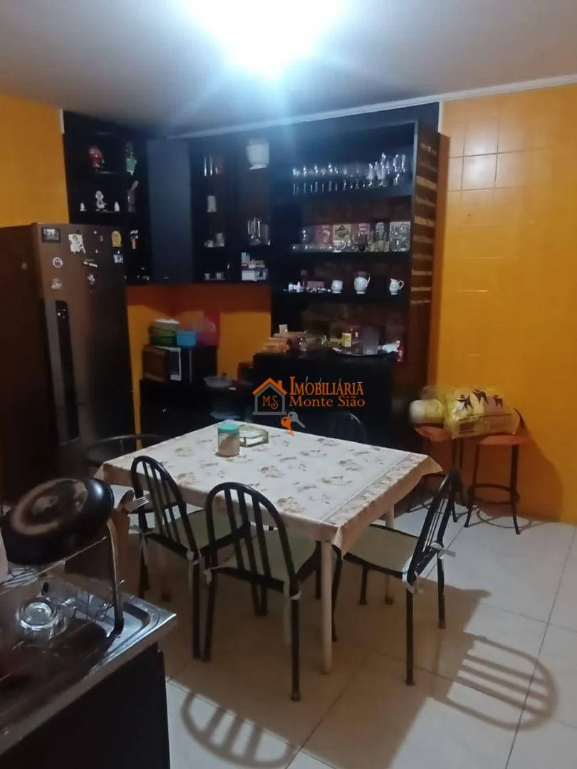 Imagem Sobrado com 5 dormitórios à venda, 320 m² por R$ 745.500,00 - Vila Flórida - Guarulhos/SP