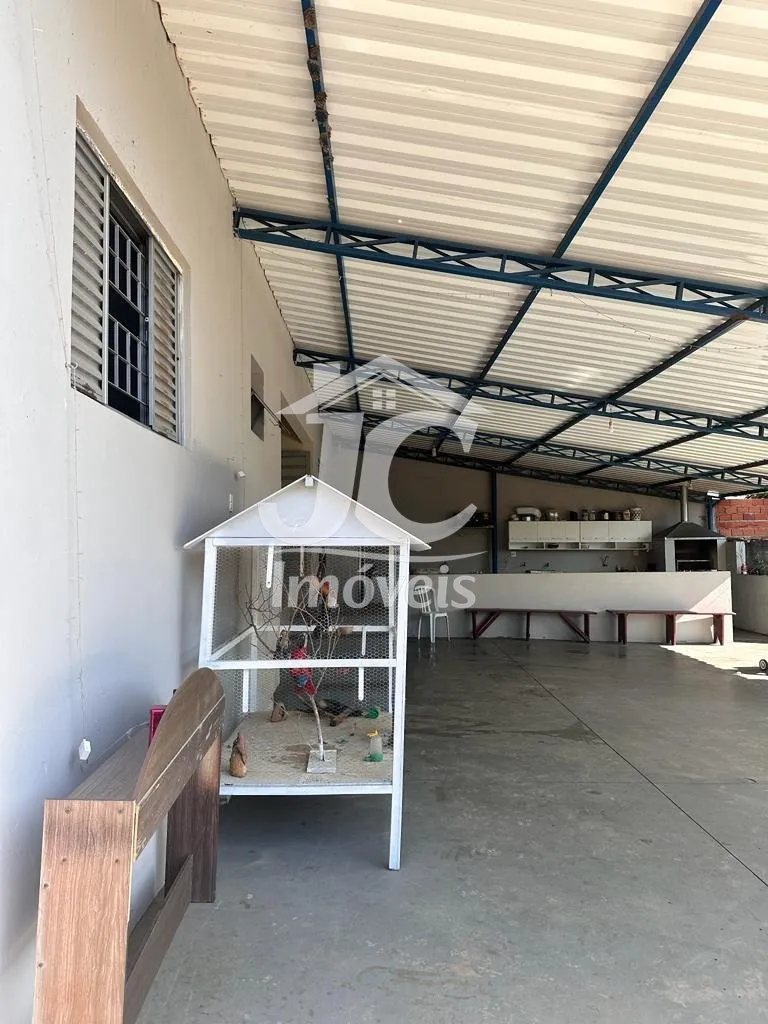 Imagem Chácara com 1.000 m² à venda no Parque Aeroporto, em Campinas.