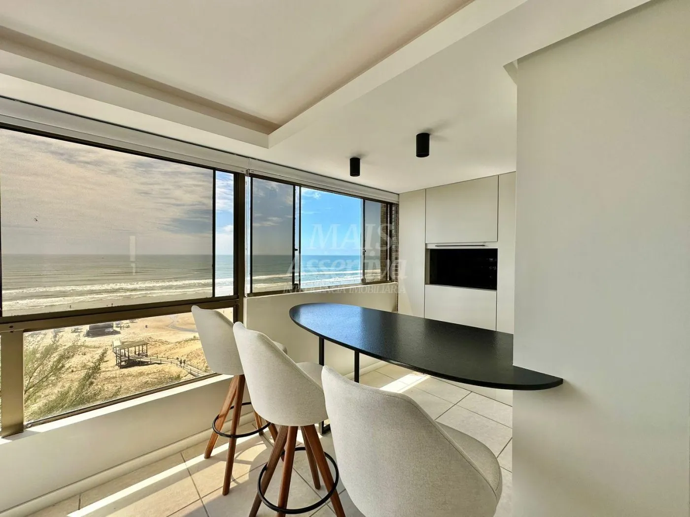 Imagem Excelente apartamento de luxo mobiliado em Capão da Canoa/RS