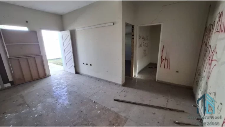 Imagem TERRENO A VENDA, 8m2 de frente, 02 quartos, no Tingui em Curitiba PR