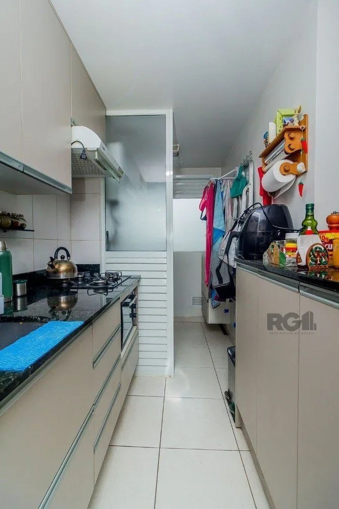 Imagem Apartamento 75m², 3 dormitórios, 2 vagas no bairro Partenon
