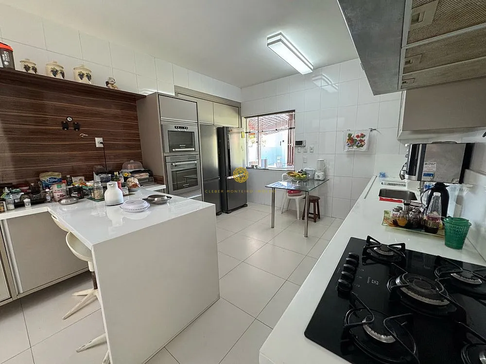 Imagem Casa em condomínio com 5/4 no Itaigara, Salvador-Ba