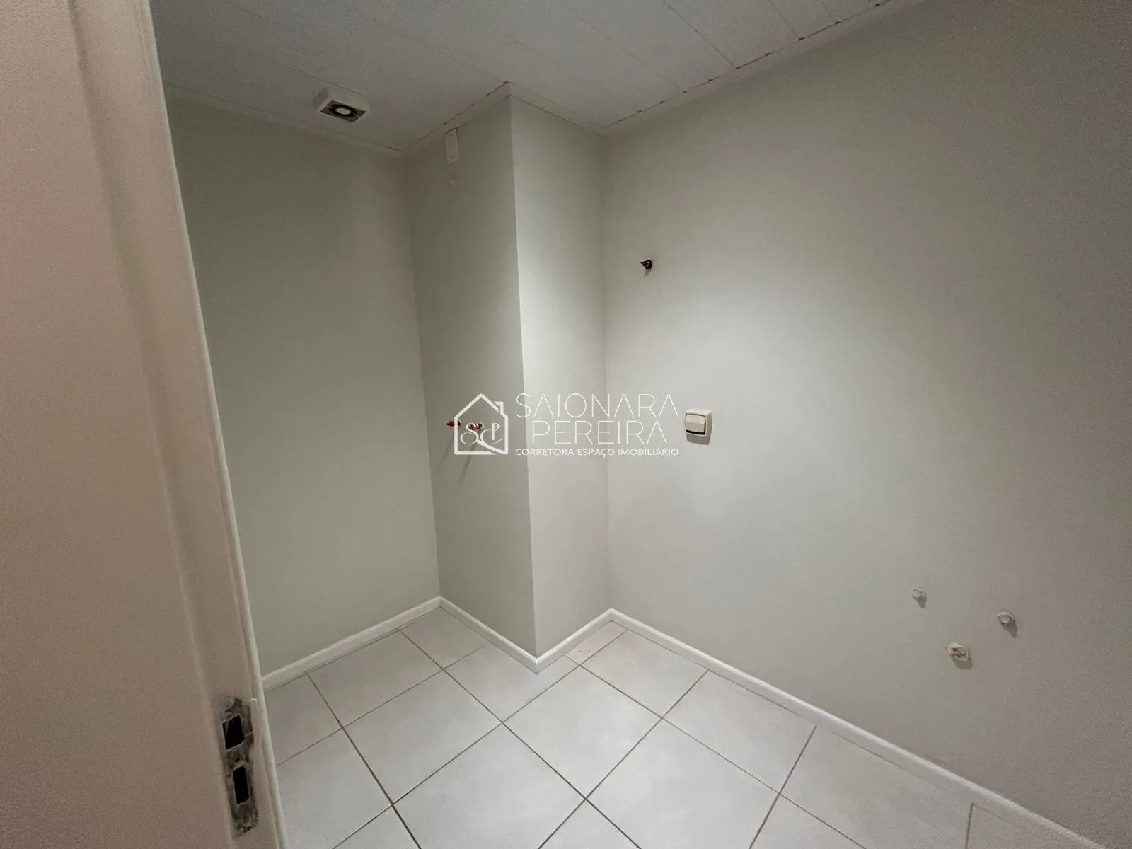 Imagem O Luxo de uma Mansão com a Segurança de um Apartamento no Coração do Córrego Grande