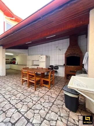 Imagem Casa térrea 4 dormitórios - Bairro Osvaldo Cruz - São Caetano do Sul