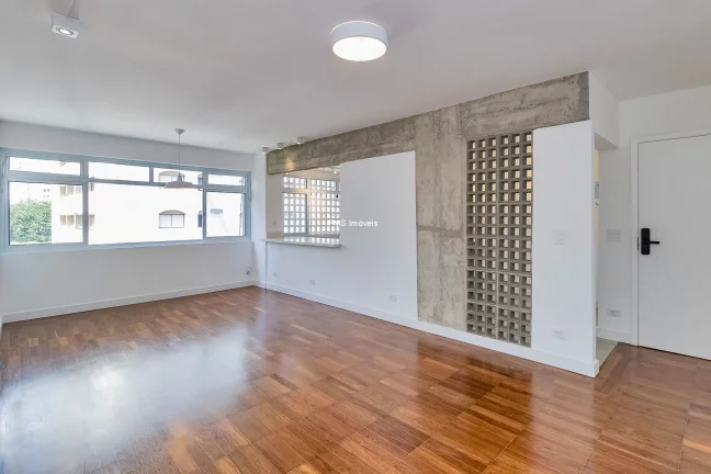 Imagem Apartamento mobiliado à venda na Bela Vista.