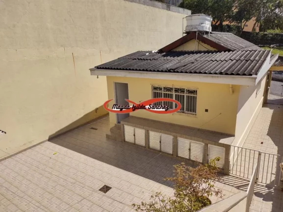Imagem CASA TÉRREA À VENDA AO LADO DO METRÔ ARTUR ALVIM.