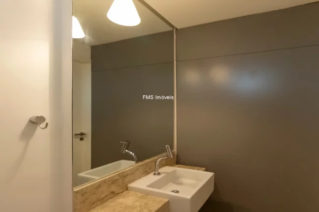 Imagem Imperdível: Apartamento à venda em São Paulo, Jardim Paulista - 3 quartos, 1 suíte, 1 sala, 3 banheiros, 1 vaga, 162,65 m²!