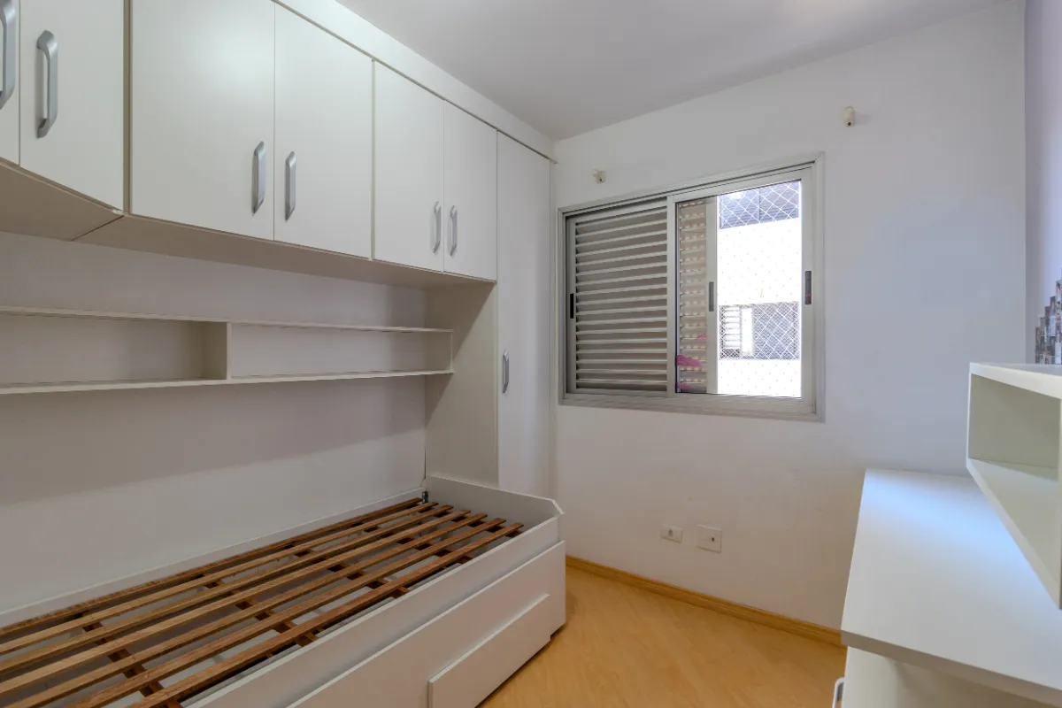 Imagem Apartamento para venda em Chácara Inglesa com 3 quartos, sendo 1 suíte, 75m2