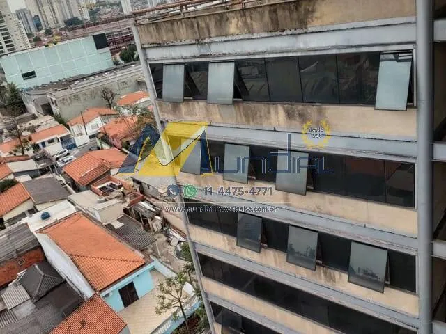 Imagem Prédio corporativo com heliponto pronto para grandes empresas