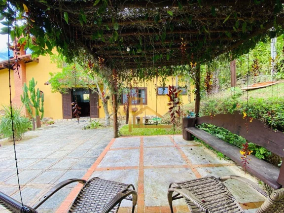 Imagem Casa de campo dentro de condomínio à venda, 188 m² - Vargem Grande - Teresópolis/RJ