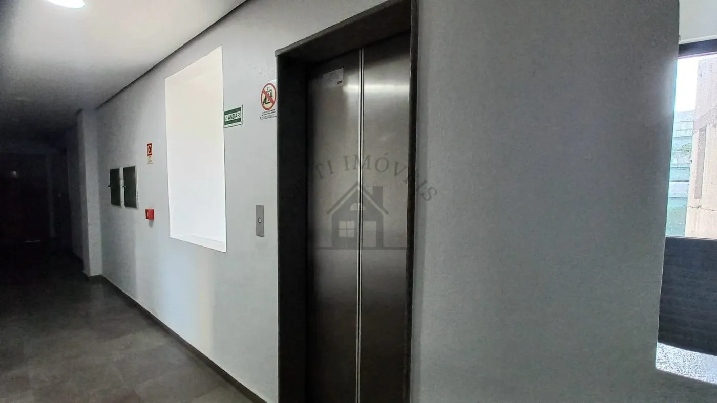 Imagem SALA COMERCIAL - BAIRRO NOBRE DE PORTO ALEGRE