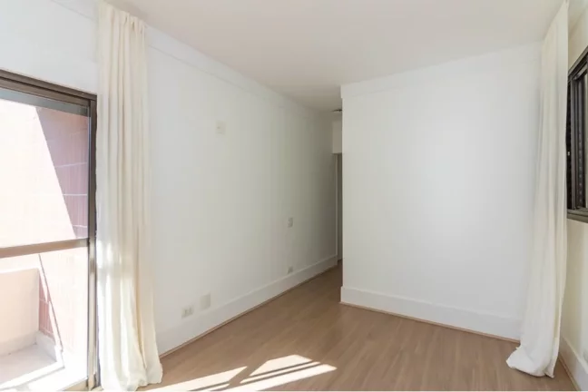 Imagem Apartamento à venda no bairro Moema - São Paulo/SP