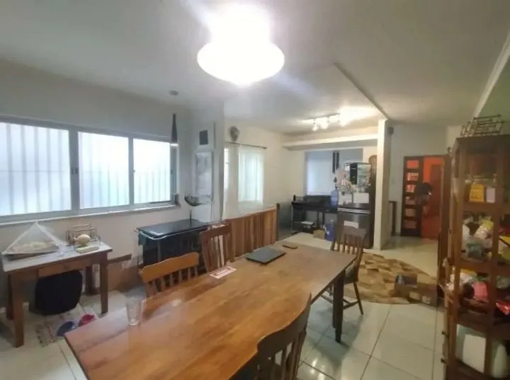 Imagem Apartamento Duplex com 3 dormitórios, churrasqueira, pátio no bairro Bom Fim!