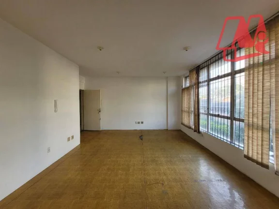 Imagem Sala de frente próxima ao Hospital de Clínicas