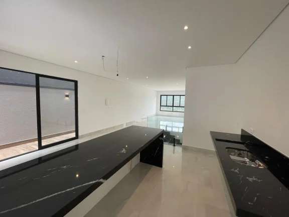 Imagem Casa em Cajamar com 3 Suítes, 4 Vagas e Piscina