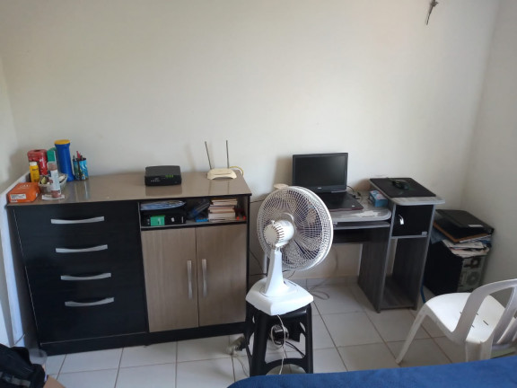 Imagem Apartamento com 2 Quartos para Alugar, 54 m² em Turu - São Luís