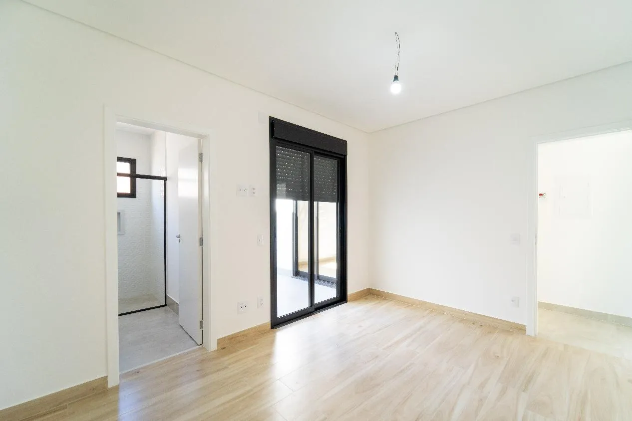 Imagem LINDA CASA NO CONDOMINIO RESERVA ERMIDA (ELOY CHAVES).