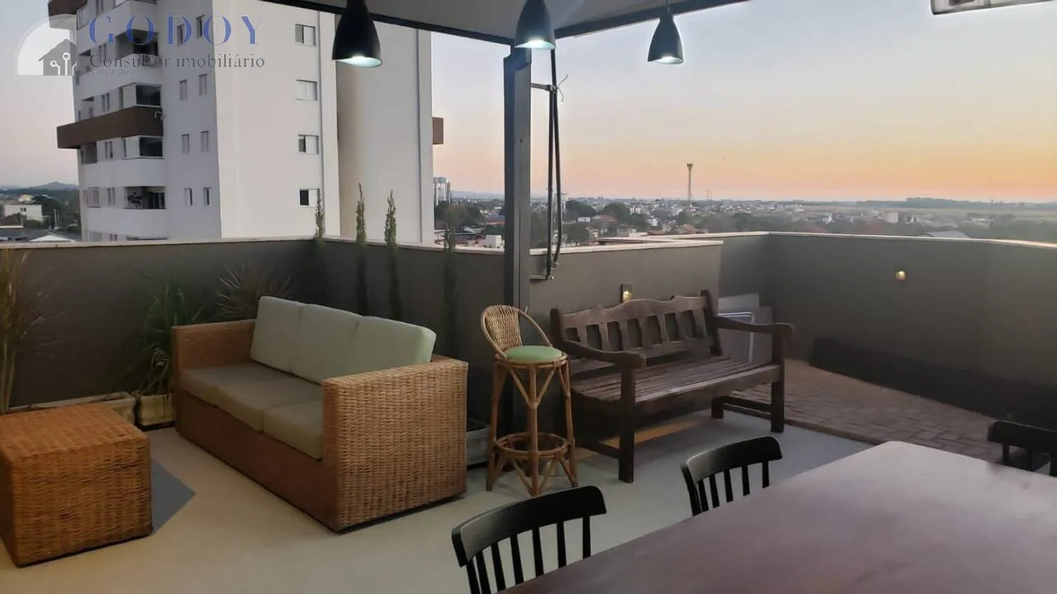 Imagem Apartamento à venda 4 Quartos, 2 Suites, 2 Vagas, 200M², Jardim Boa Vista, Pindamonhangaba - SP | Edifício Maison de Ville
