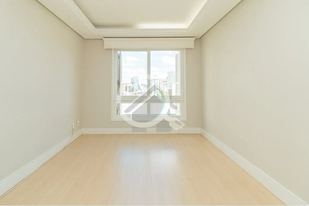 Imagem Venha morar em uma cobertura deslumbrante à venda no coração do Centro Histórico de Porto Alegre...