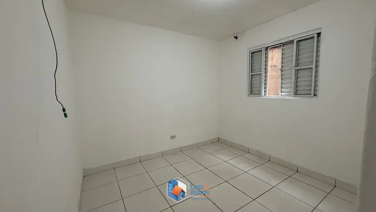 Imagem Sobrado para venda em Jardim Irapiranga com 1 quarto, 470m²
