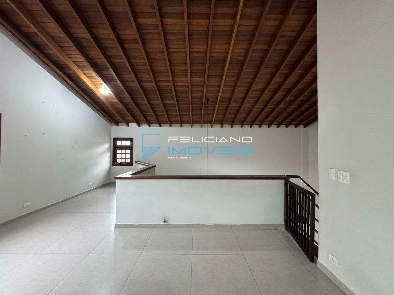 Imagem Sobrado com 4 quartos, Canto do Forte, Praia Grande - R$ 2.85 mi, Cod: 7237