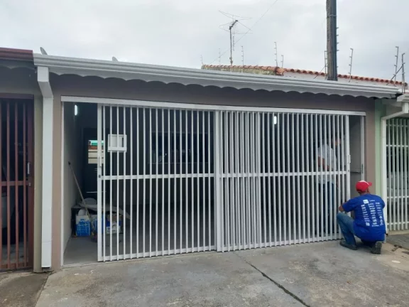 Foto do imóvel CASA TÈRREA À VENDA EM UM EXCELENTE BAIRRO em RUA OSWALDO GRAFF