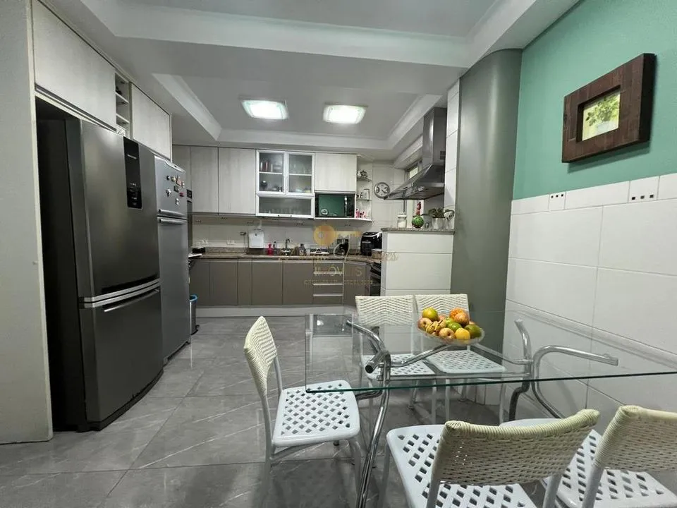 Imagem Casa para Venda no bairro Várzea