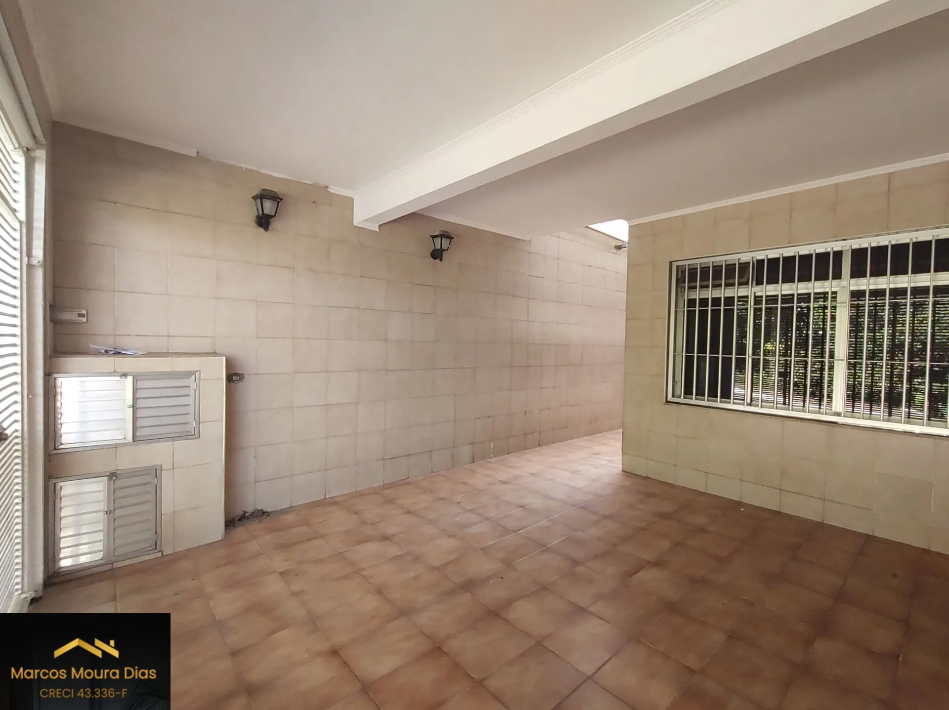 Foto do imóvel Sobrado com 03 Dormitórios ( 1 Suíte com Terraço), 02 Vagas para automóvel, bairro extremamente arborizado- perto da USP ( Jd Rizzo - Butantã).